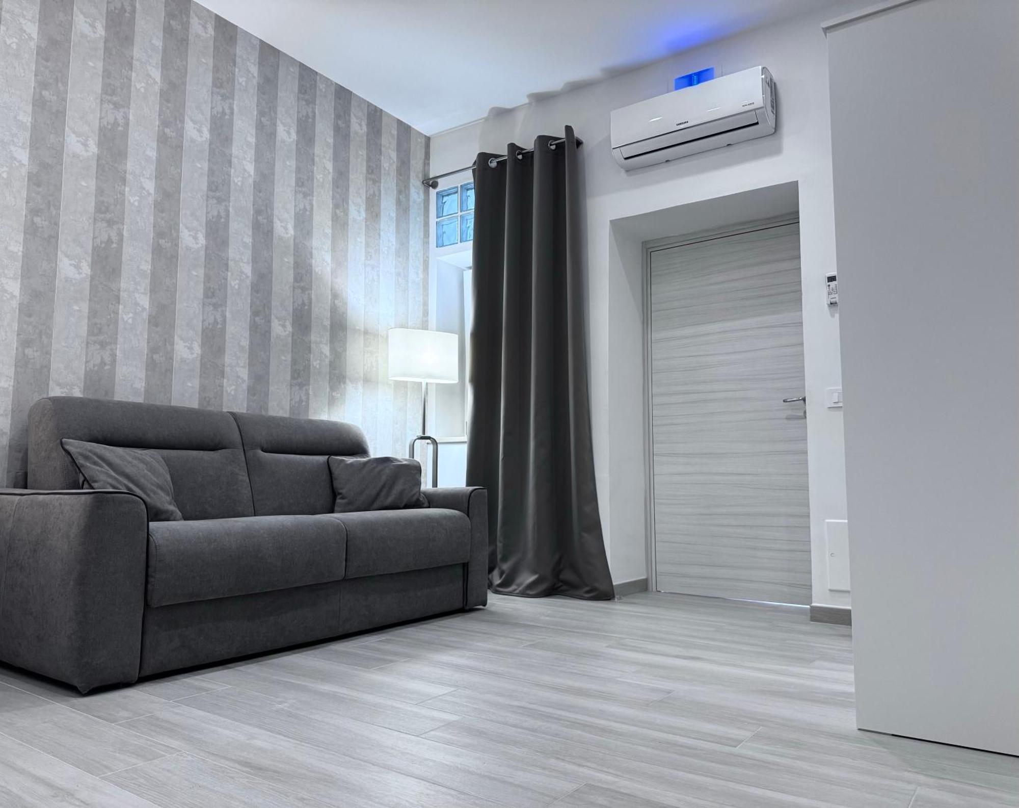 Home-carrara Naples